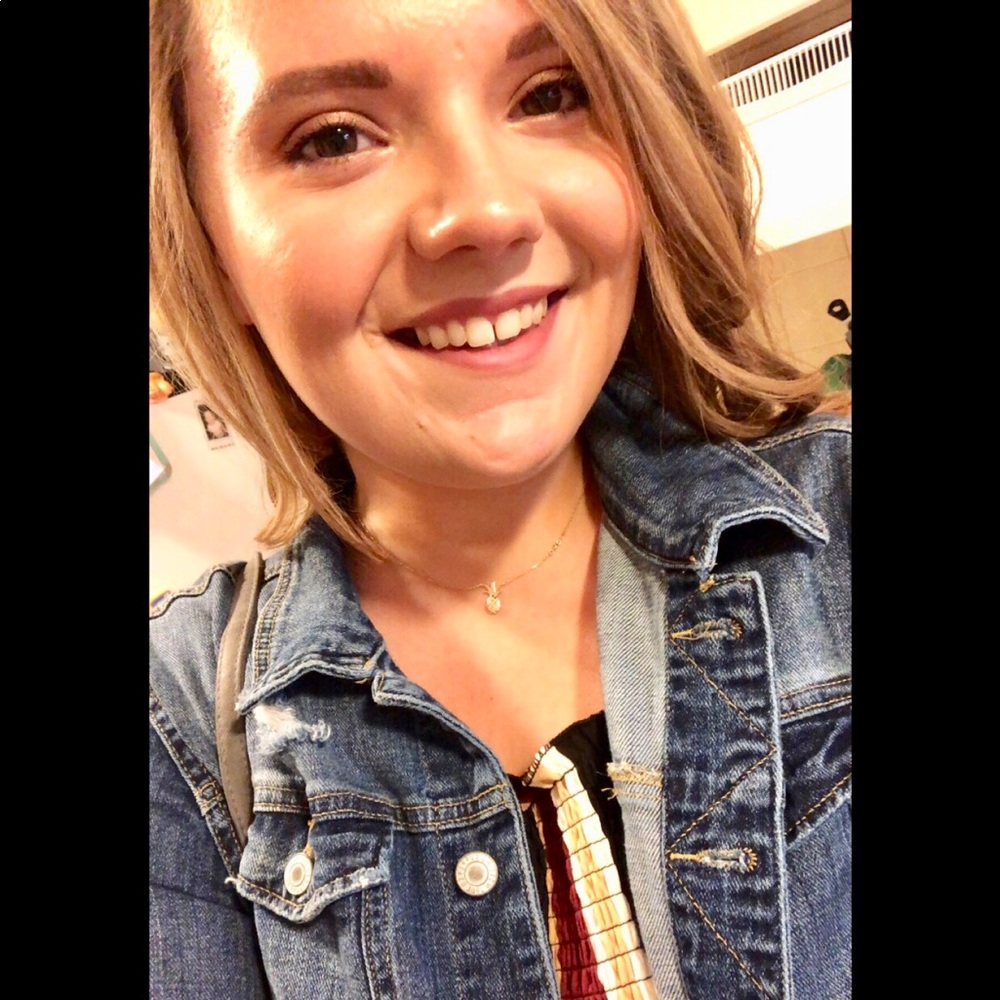 Meet your Posher, Jessica